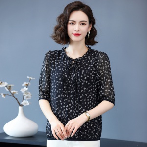 仿真絲印花短袖系帶領上衣2023夏季新款中年媽媽裝寬松大碼T恤小衫